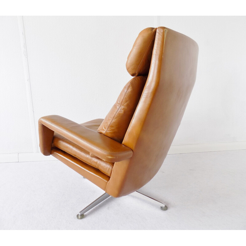 Vintage armchair by Hans Kaufeld 1960