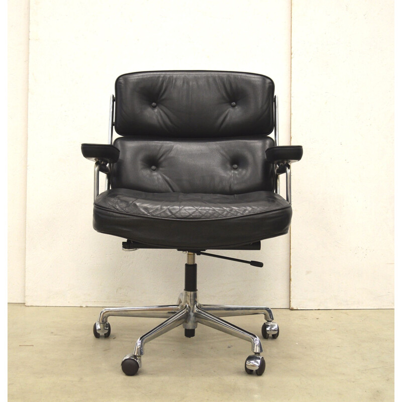 Vintage desk chair Herman Miller ES104 by Charles Eames, 1970s