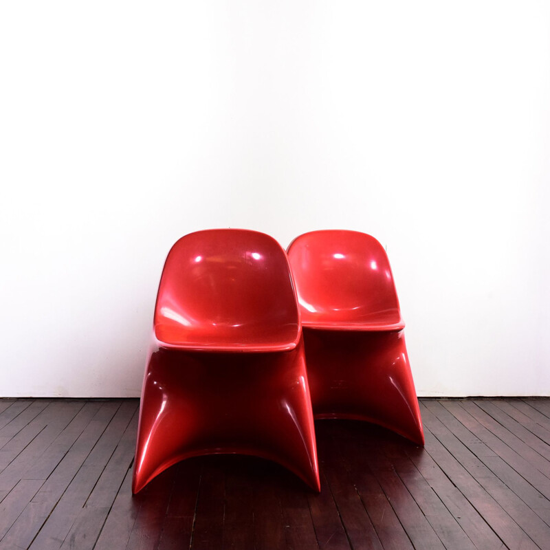 Set of 2 vintage children chairs red Casalino 1 by Alexander Begge 1970s