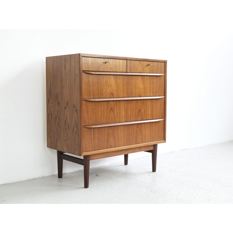 Vintage Danish chest of drawers in teak,1960