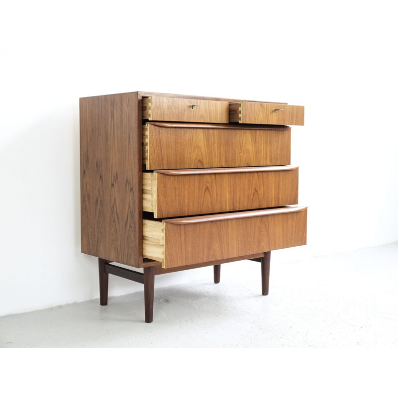 Vintage Danish chest of drawers in teak,1960