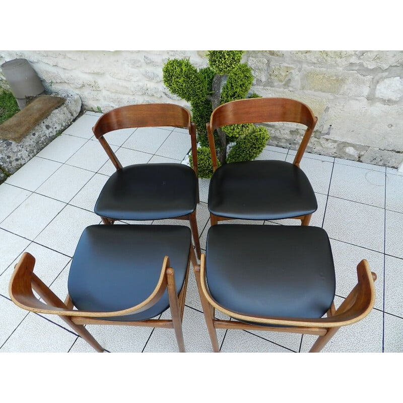 Ensemble de 4 chaises vintage 206 pour Fastrup en skaï noir et bois 1970