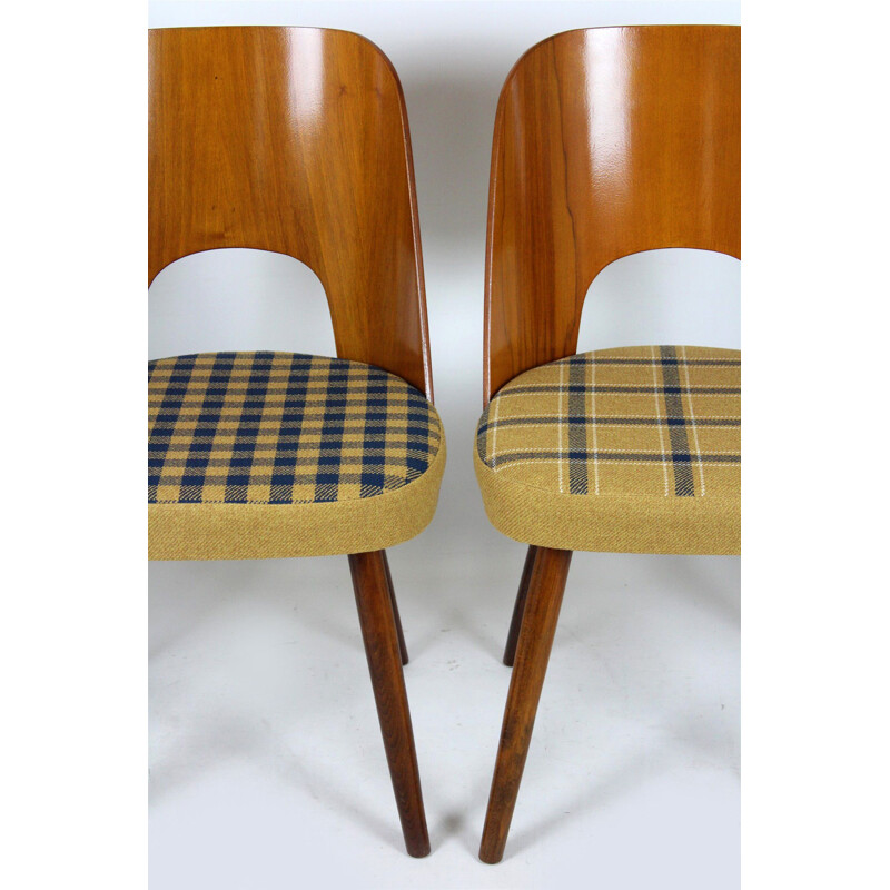 Set of 4 vintage dining chairs by Oswald Haerdtl for Tatra, 1960s