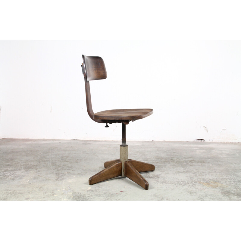 Vintage Bauhaus chair by Albert Stoll for Der Federdreh