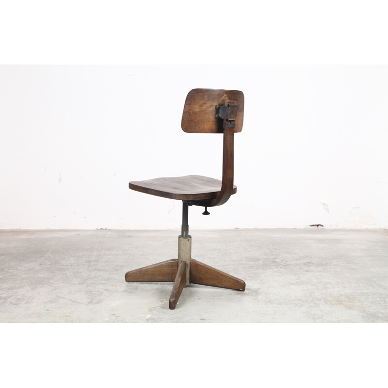 Vintage Bauhaus chair by Albert Stoll for Der Federdreh