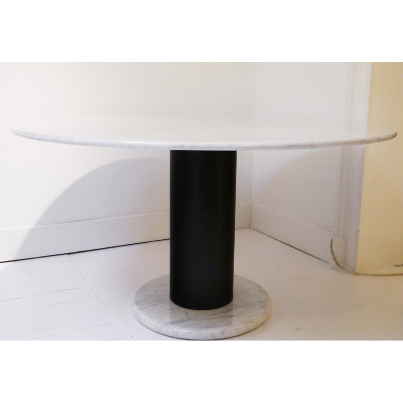 Table vintage en marbre de Carrara par Ettore Sottsass