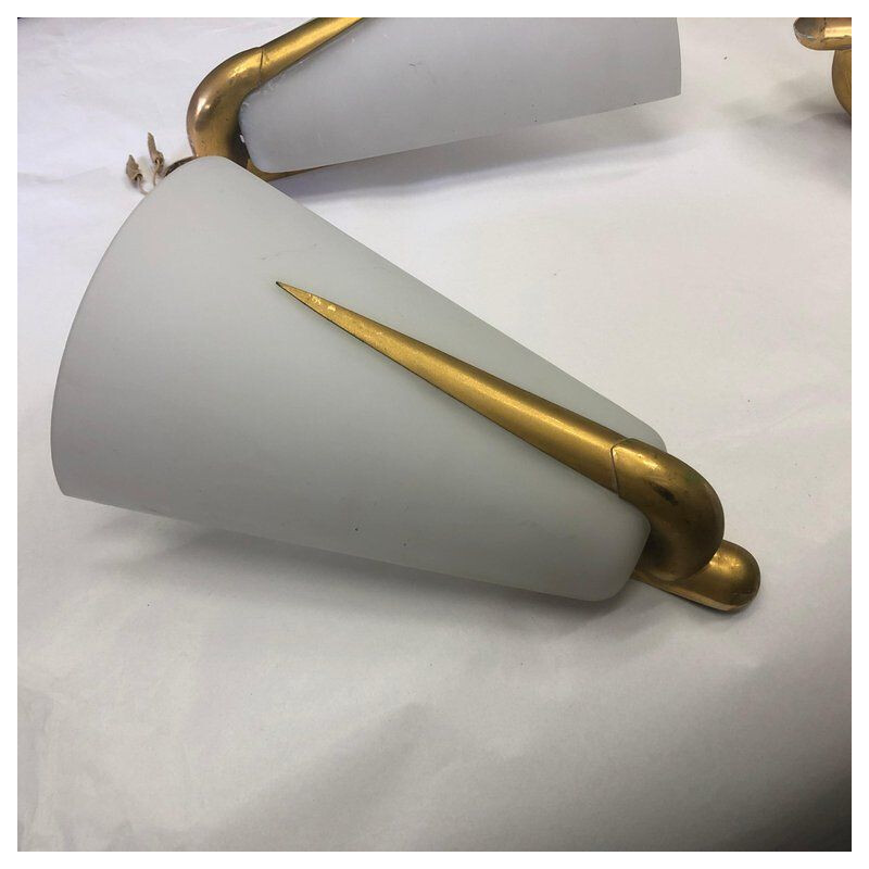 Vintage Italian wall light in brass and glass from the 50s