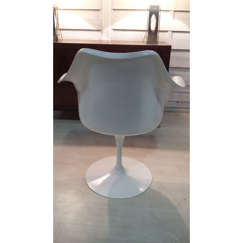 Vintage Tulip armchair by Eero Saarinen for Knoll international