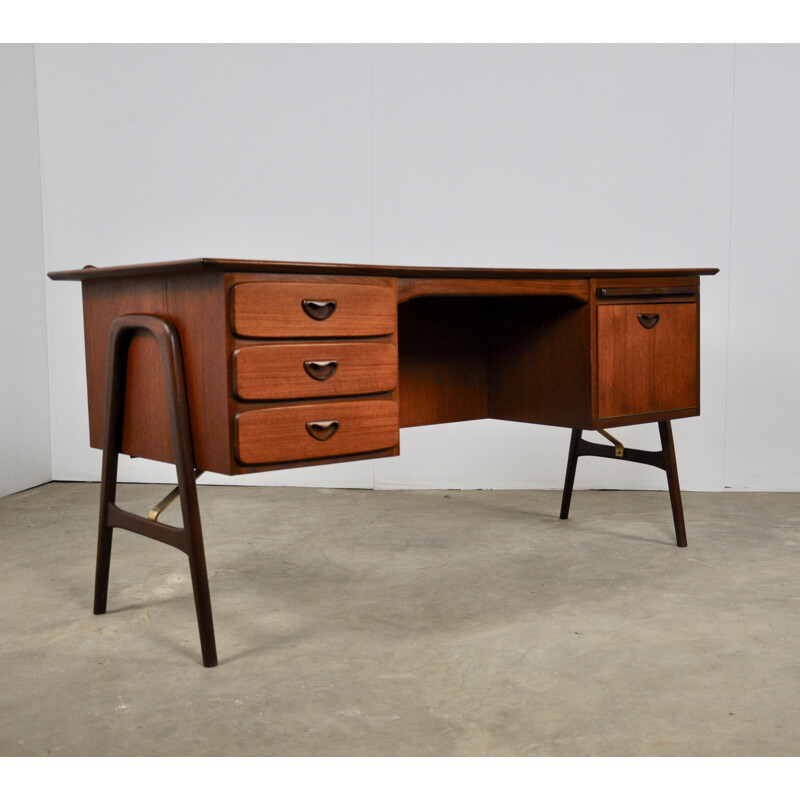 Vintage desk by Louis Van Teeffelen for Wébé 1960S