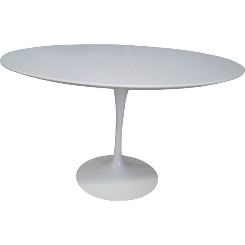 Vintage table Tulip by Eero Saarinen Edition Knoll Studio 2016