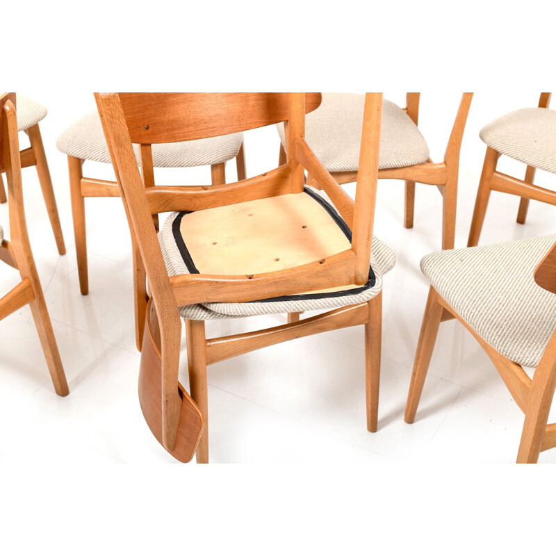 Set of 8 vintage danish chairs in teak and oak 1950