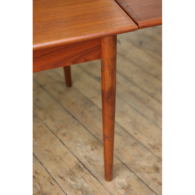Vintage extendable dining table in teak 1960