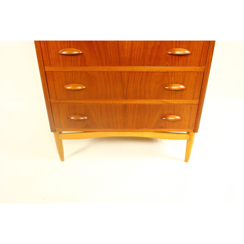 Vintage danish chest of drawers in teakwood 1960