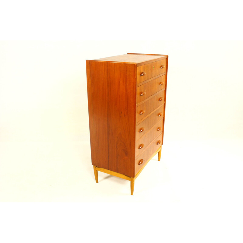 Vintage danish chest of drawers in teakwood 1960