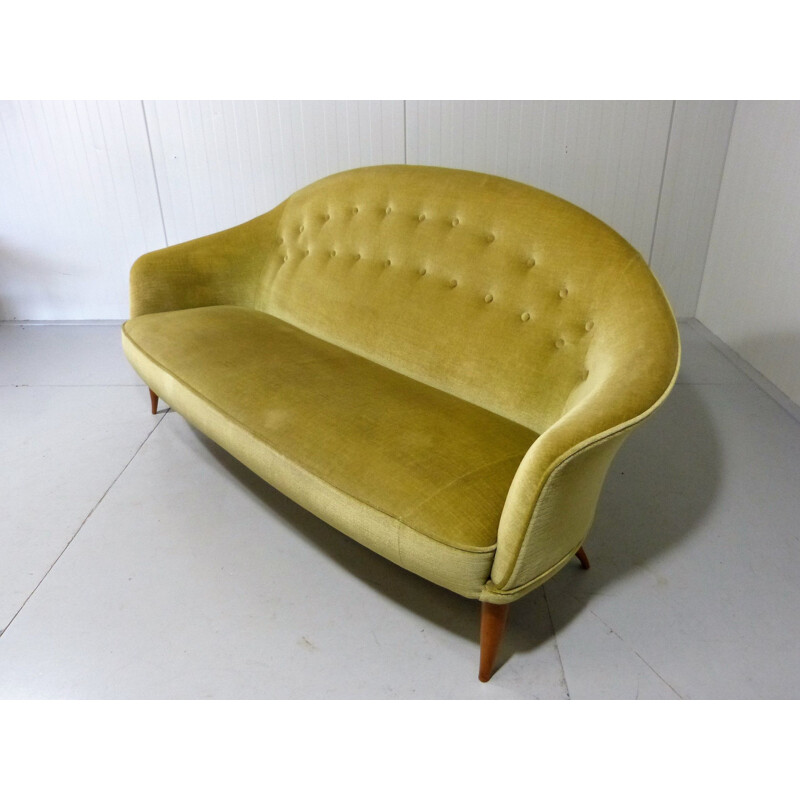 Vintage Paradiset sofa by Kerstin Hörlin-Holmquist for Nordiska Kompaniet in green velvet 1950