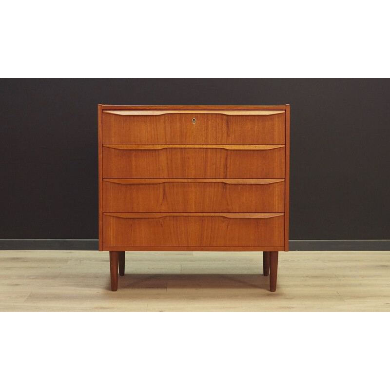 Vintage danish chest of drawers in teakwood 1960