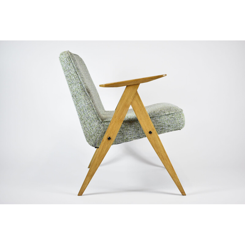 Vintage armchair in green fabric and wood 1970