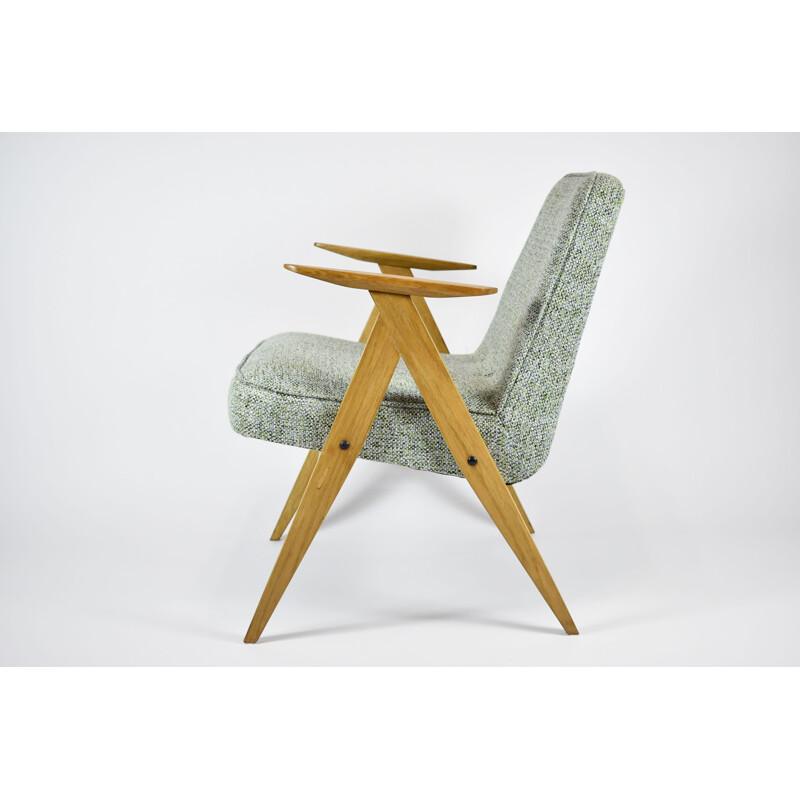 Vintage armchair in green fabric and wood 1970
