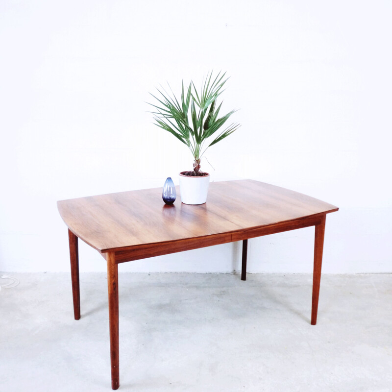 Vintage dining table extendable in rosewood, 1960s