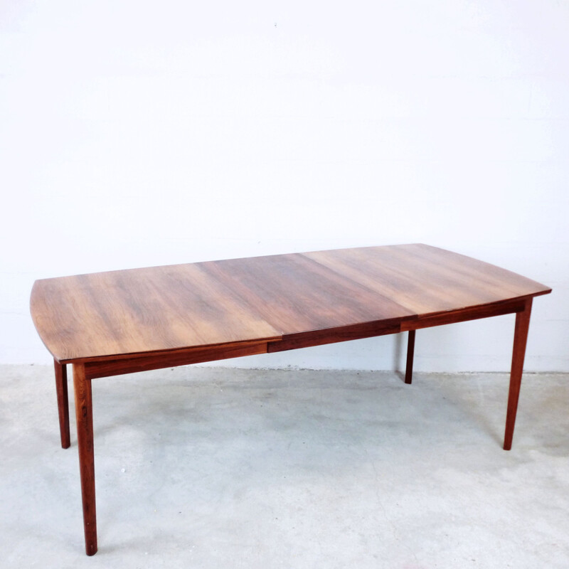 Vintage dining table extendable in rosewood, 1960s
