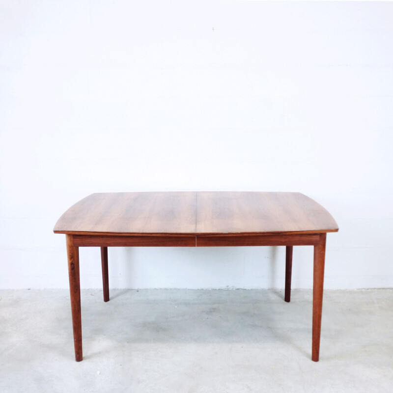 Vintage dining table extendable in rosewood, 1960s