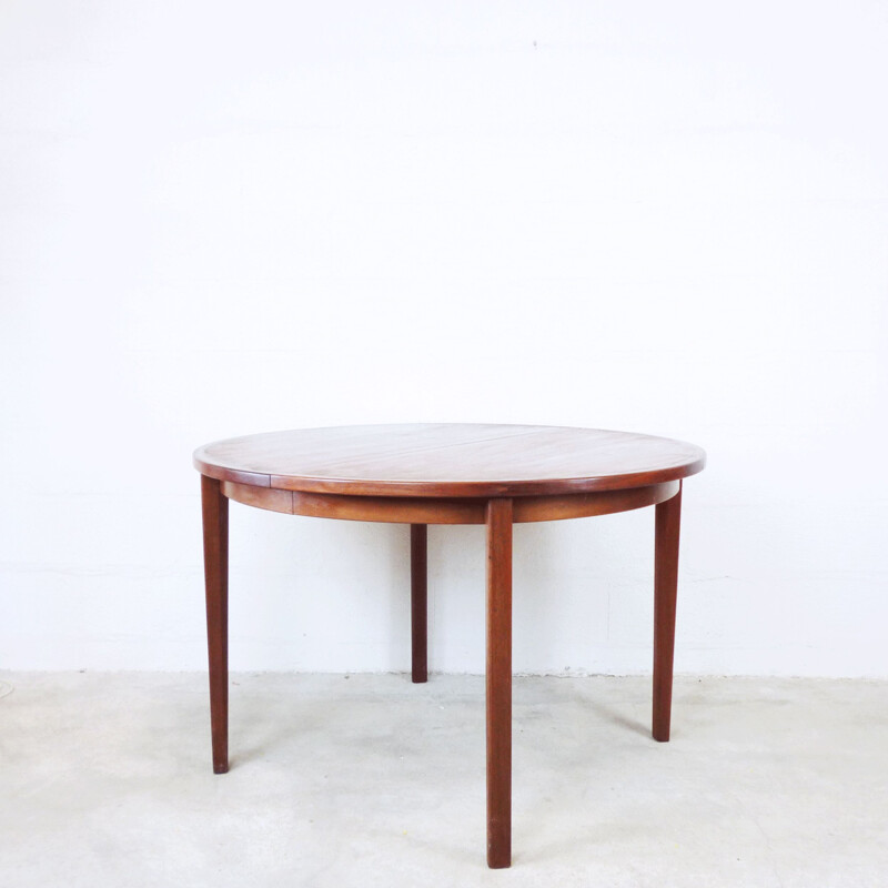 Vintage dining table round in teak with extension Sweden 1960