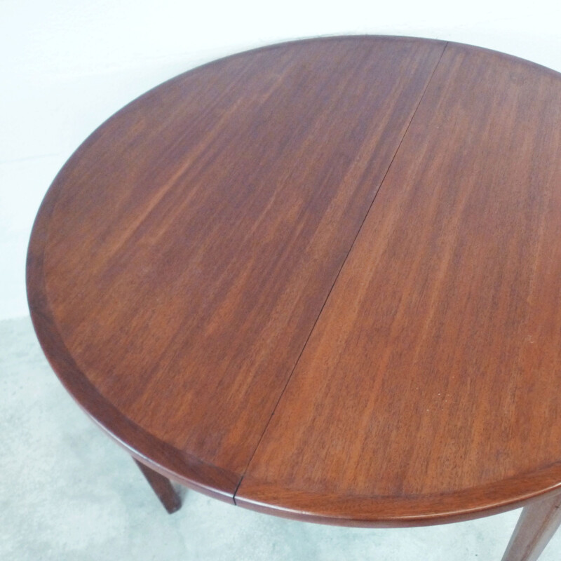 Vintage dining table round in teak with extension Sweden 1960