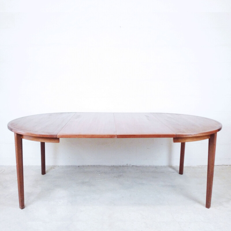 Vintage dining table round in teak with extension Sweden 1960
