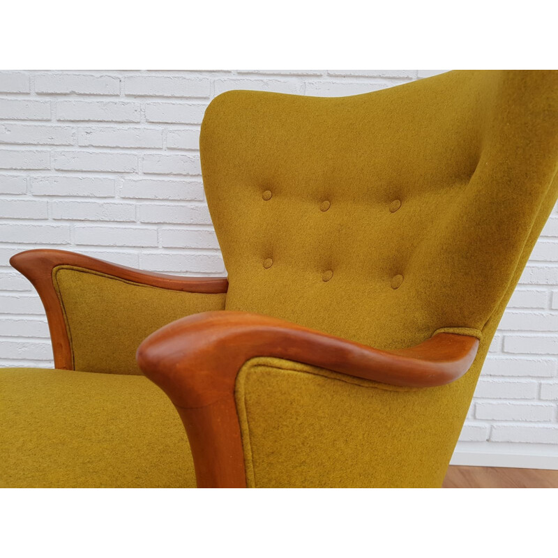 Fauteuil vintage jaune avec repose pieds 1960