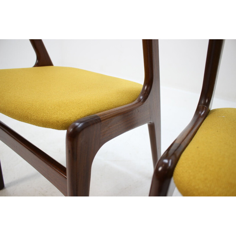 Set of 6 yellow chairs in teak by Kai Kristiansen