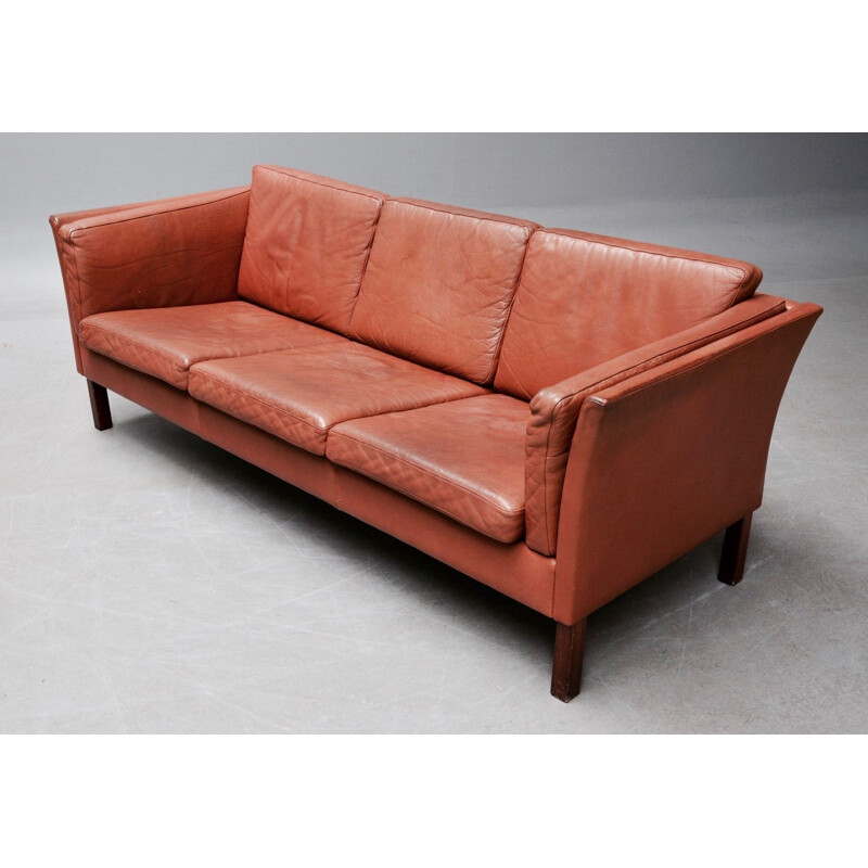Scandinavian 3-seater sofa in brown leather and teak