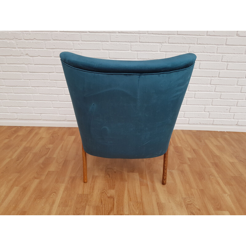 Danish armchair in blue velvet and teak