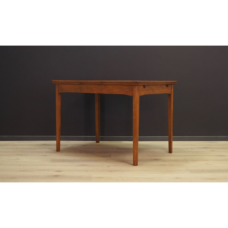 Vintage danish table in walnut 1960