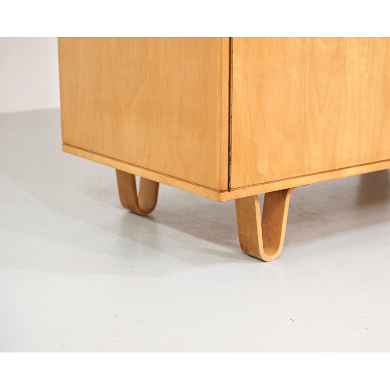 Vintage cabinet in birch KB02 by Cees Braakman for Pastoe 1950s