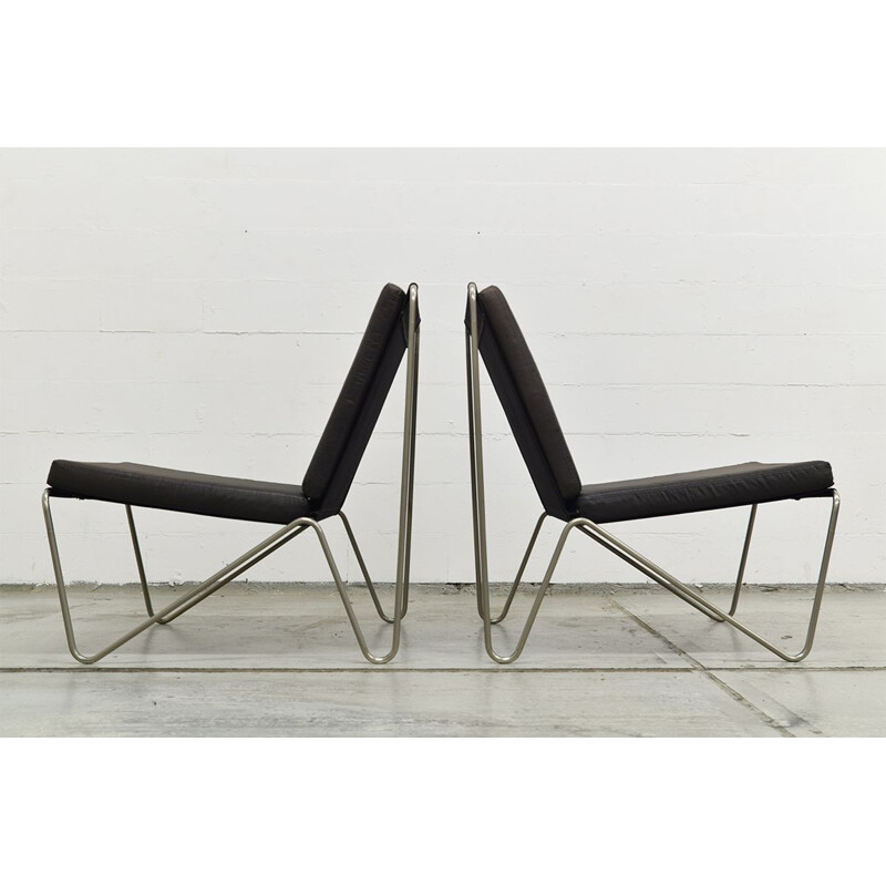 Pair of vintage Bachelor chairs for Fritz Hansen in black fabric and steel 1960