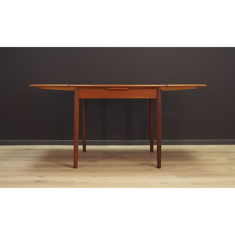 Vintage danish table in teakwood 1960