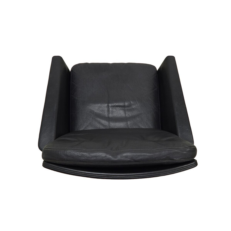 Vintage lounge chair swivel black leather by Horst Bruning for COR 1960s