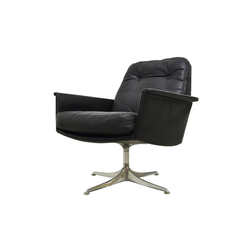 Vintage lounge chair swivel black leather by Horst Bruning for COR 1960s