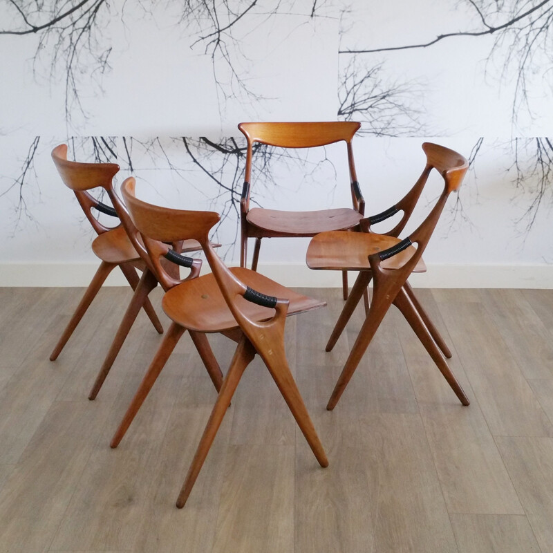 Ensemble de 4 chaises vintage en teck modèle 71 par Arne Hovmand Olsen pour Mogens Kold Danemark années 1950