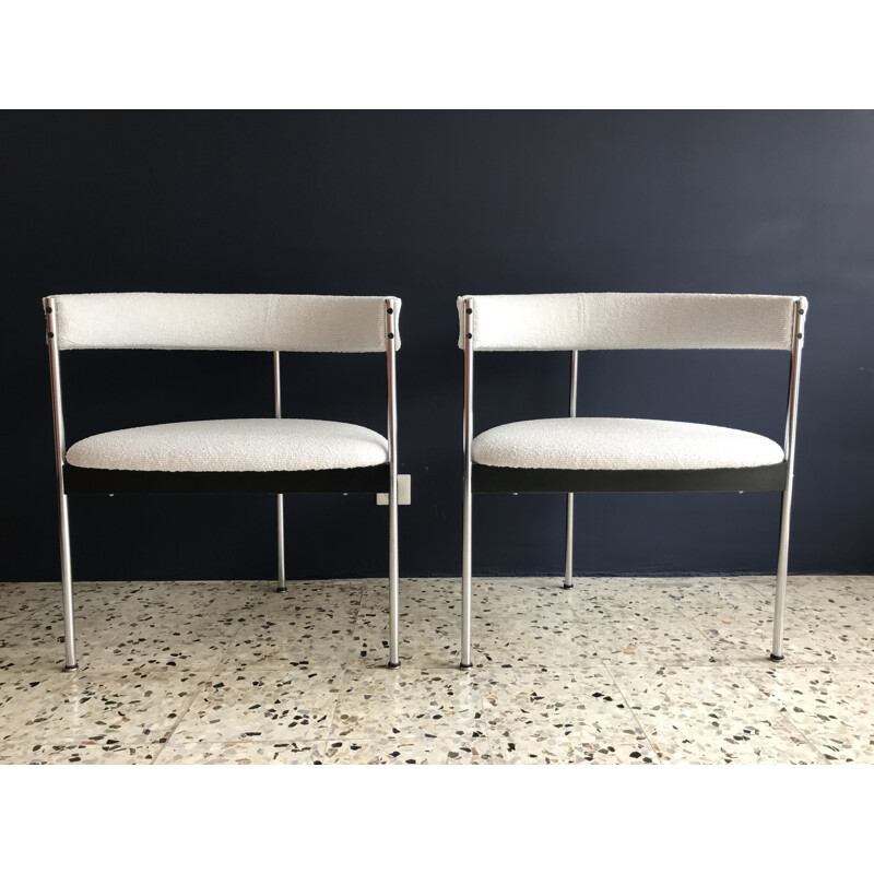 Vintage armchair for Idealheim in white fabric and metal 1960