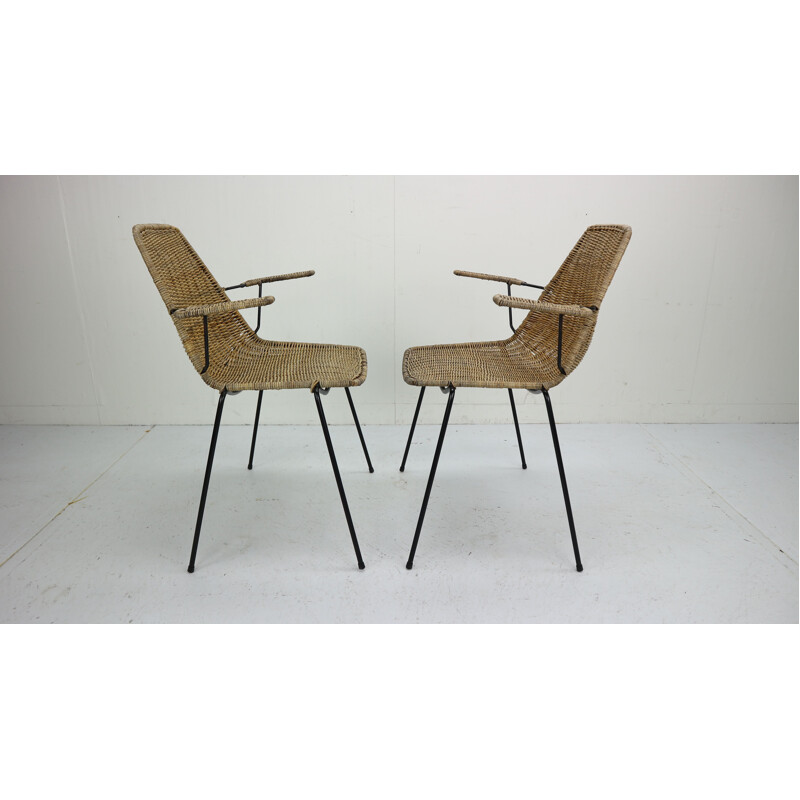 Suite de 2 chaises vintage par Swiss Gian Franco Legler