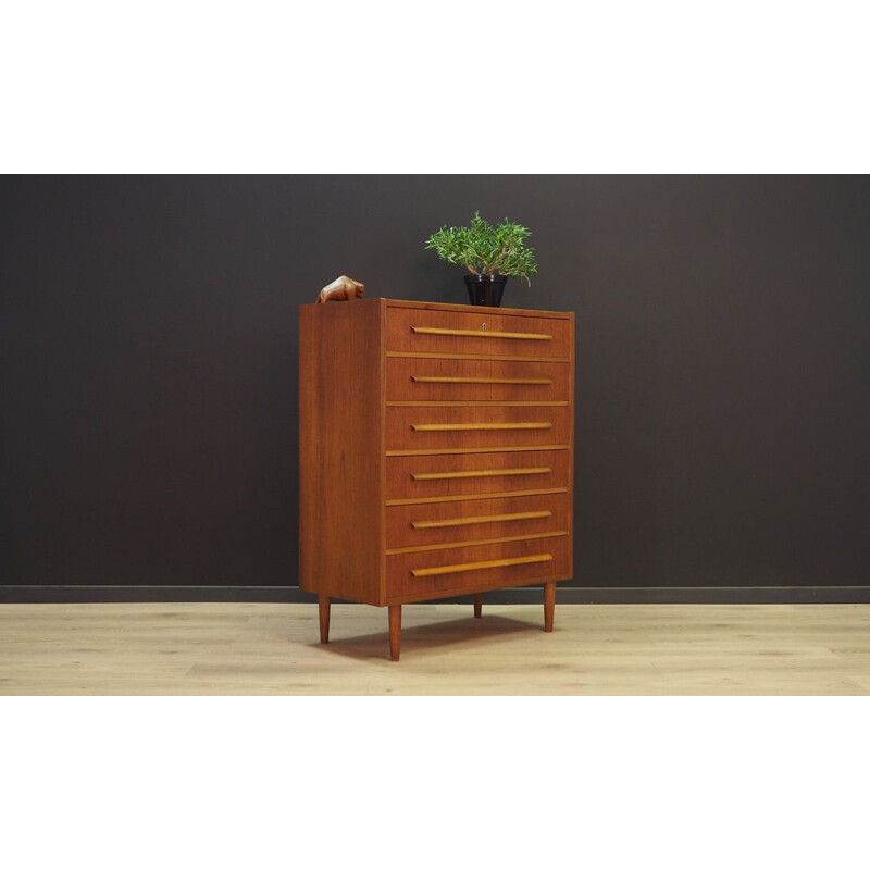 Danish chest of 6 drawers in teak