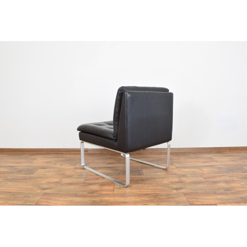 German lounge chair in leather and aluminium