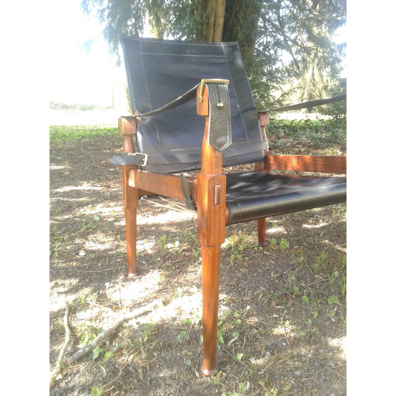 Pair of vintage scandinavian armchairs for Hayat in wood 1960