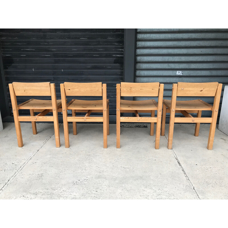 Set of 4 vintage chairs TRYBO