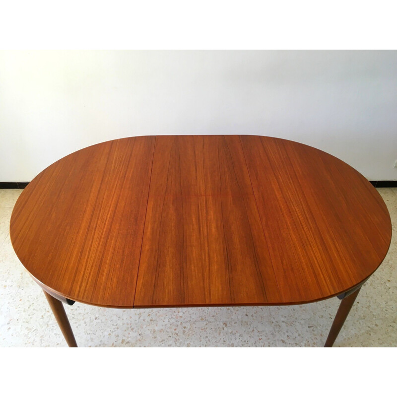 Vintage dining table in teak by Hans Olsen for Frem Rojle Denmark 1950s