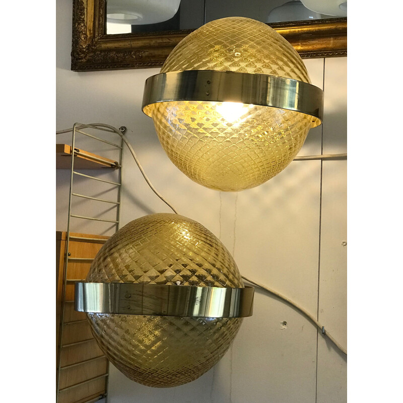 Pair of vintage sonces in gilded glass and metal 1950