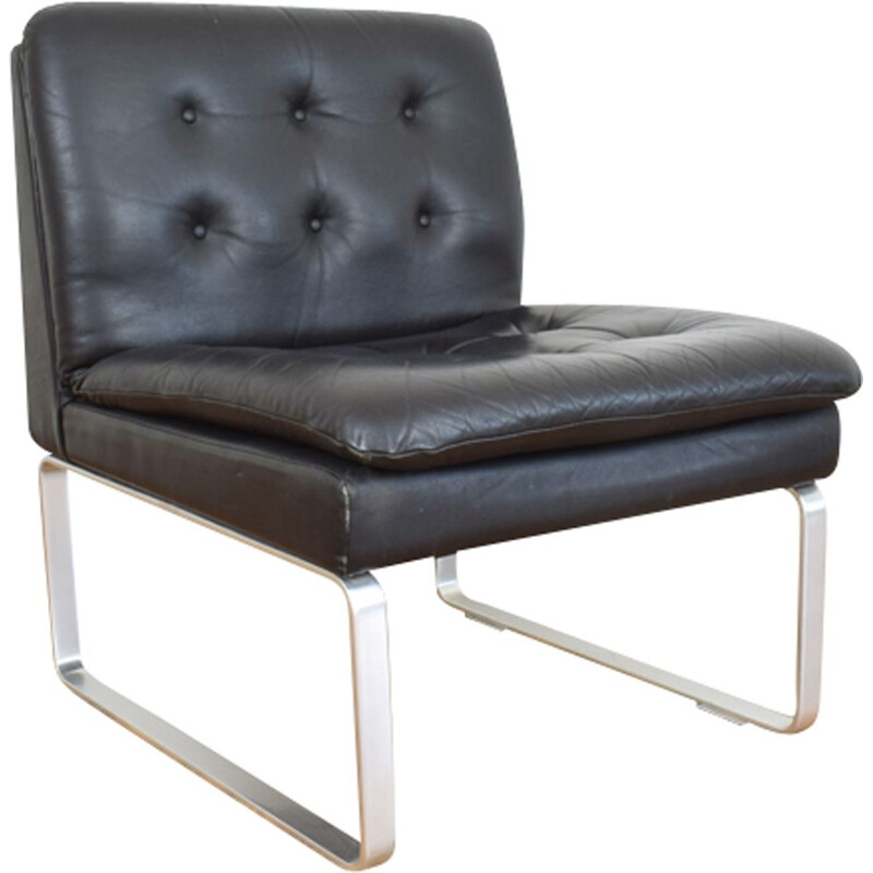 German lounge chair in leather and aluminium