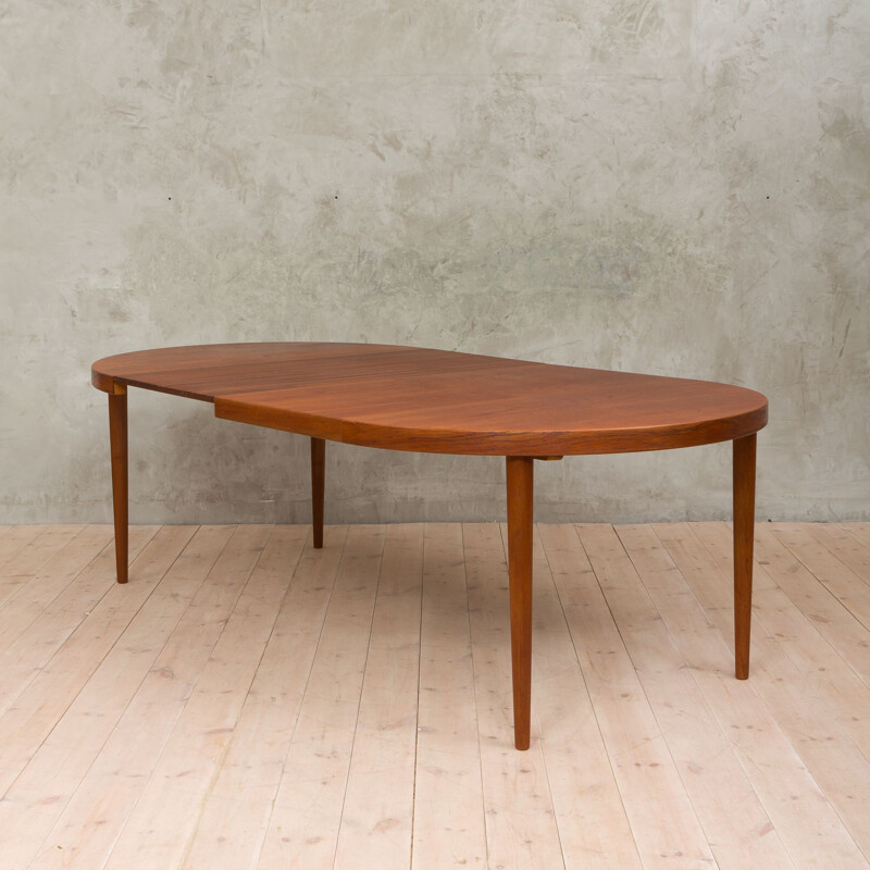 Vintage extensible dining table by Kai Kristiansen,1960