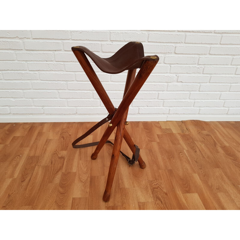 Vintage hunting stool in teak 1960